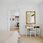 Bright Modern Near Hindemae Farm stay